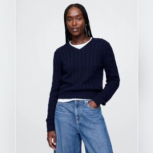GAP Navy Blue 100% Cotton Cable-Knit V-Neck Sweater Size Large